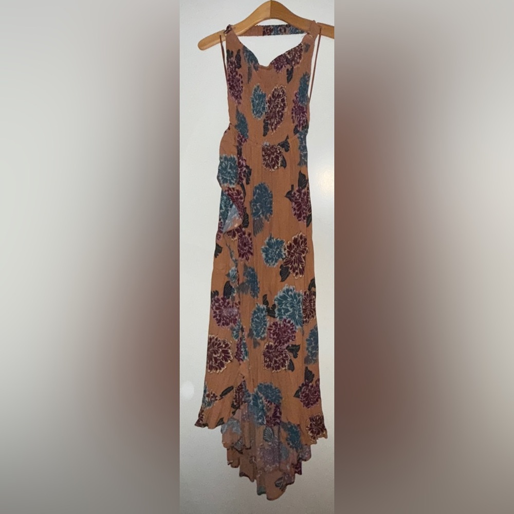 VICI Dark Rose Smocked Floral Dress (Medium) - Worn 1 time